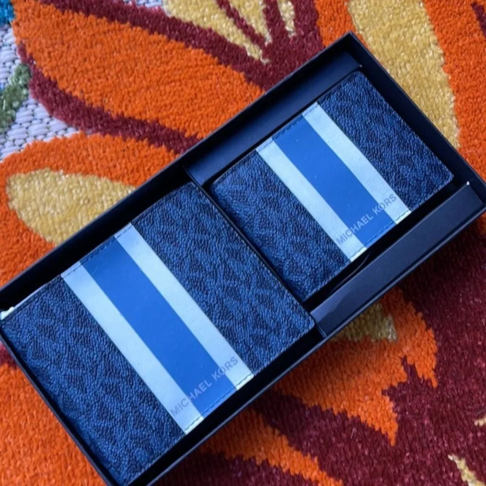 Michael Kors Men`s Gifting Bifold 3 in 1 Wallet Box Set Admiral Multi - Picture 6 of 14